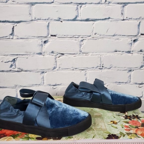 Mercedes Castillo Blue Velvet and Satin Sneakers - Picture 2 of 8